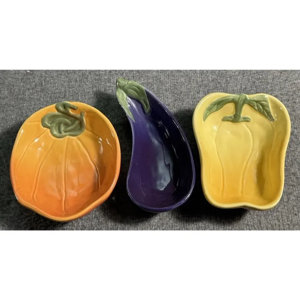 Williams Sonoma Jardin Potager Veggie Bowls - Pumpkin/Pepper/Eggplant - Set of 3